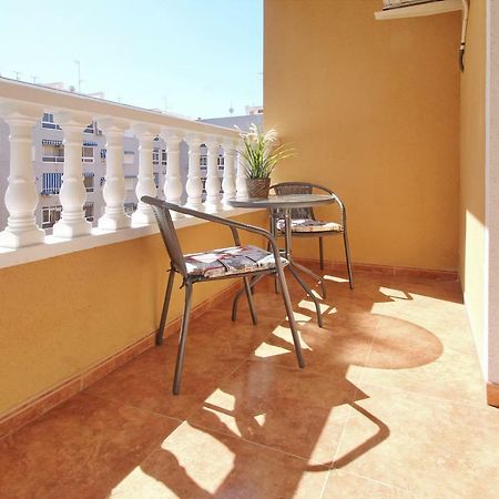Zoa Happy Vacations Apartman Torrevieja Kültér fotó